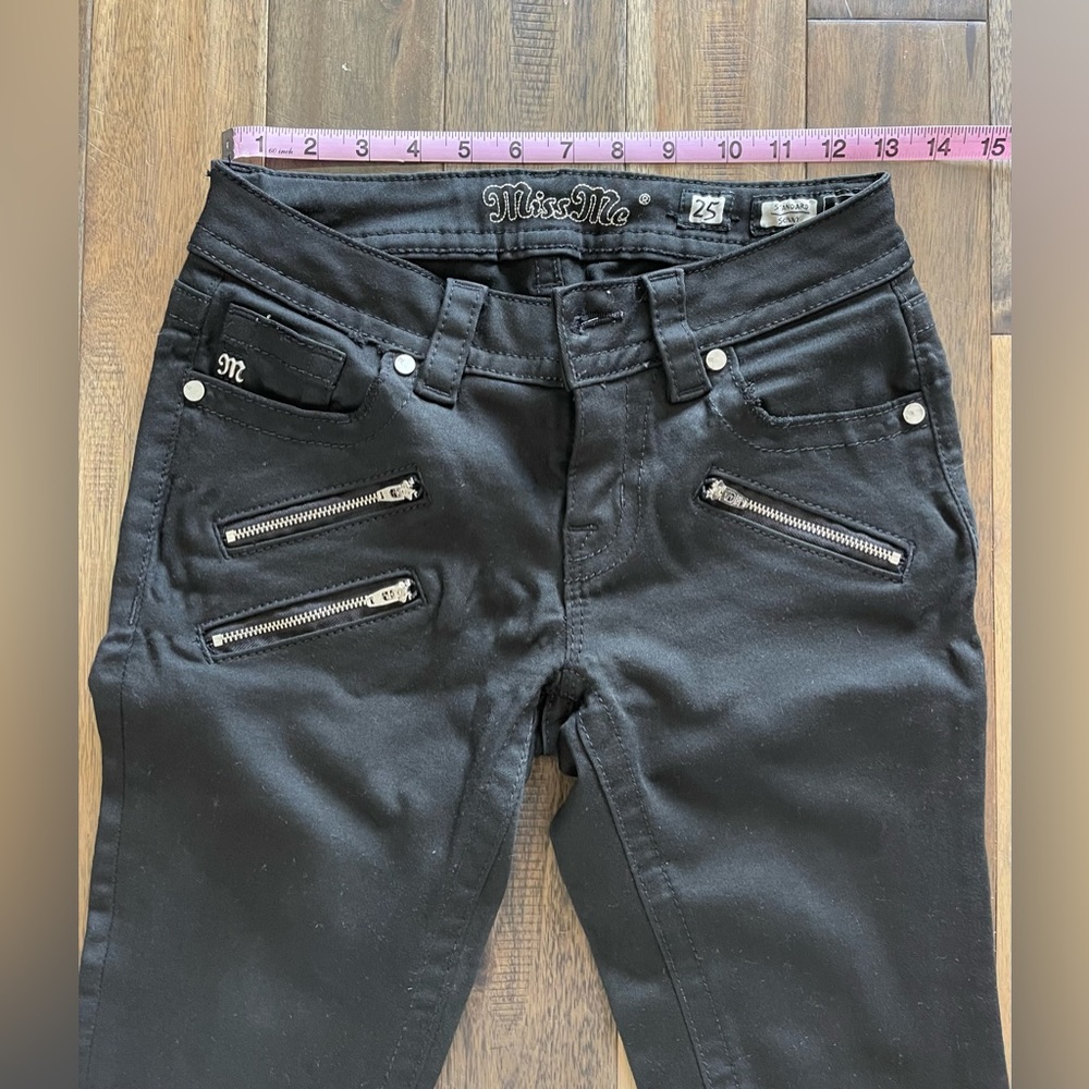 Miss Me Skinny Pants